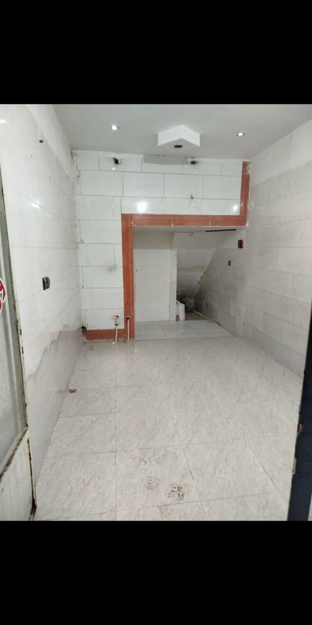 رهن و اجاره مغازه 15متری 